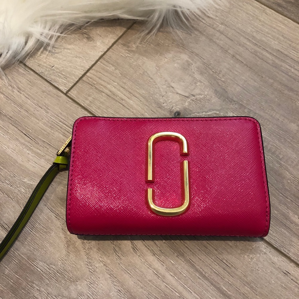 marc jacobs snapshot compact wallet